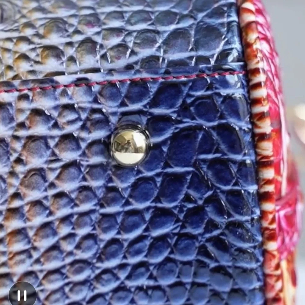 Luxury Crocodile Pattern Handbag, Classic Boston Bag Style